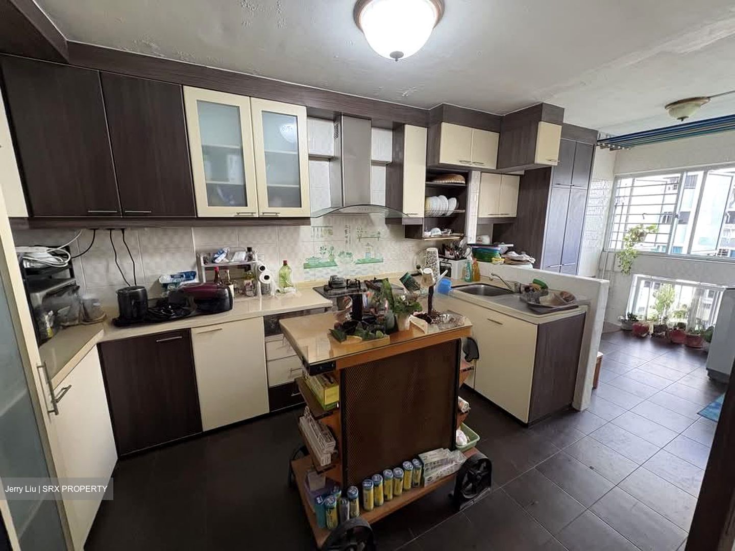 Blk 323 Woodlands Street 32 (Woodlands), HDB Executive #580126811